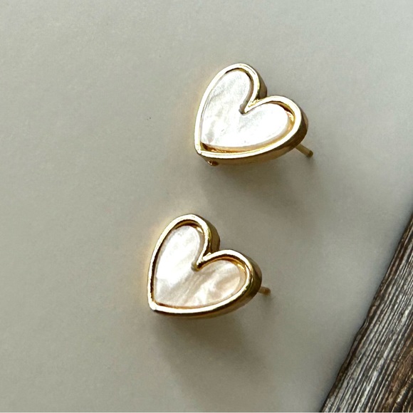 🍂Sweet Heart Earrings. Cheetah, Brown or Ivory with Gold. - Picture 10 of 12